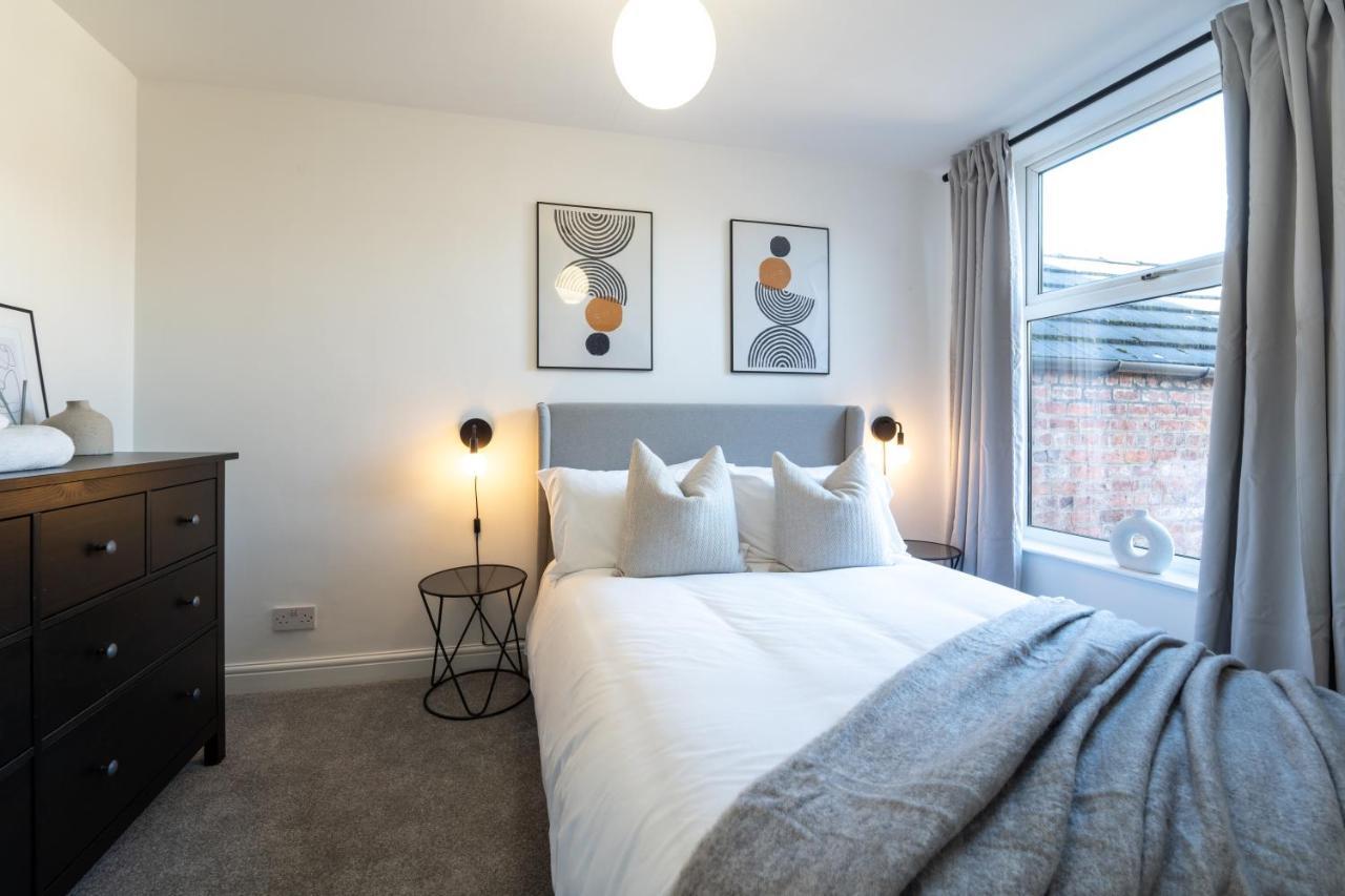 Southview Stays - Three Bedroom House Chester Exterior photo